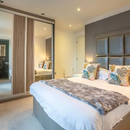 31 Cocoa Suites York Exteriör bild